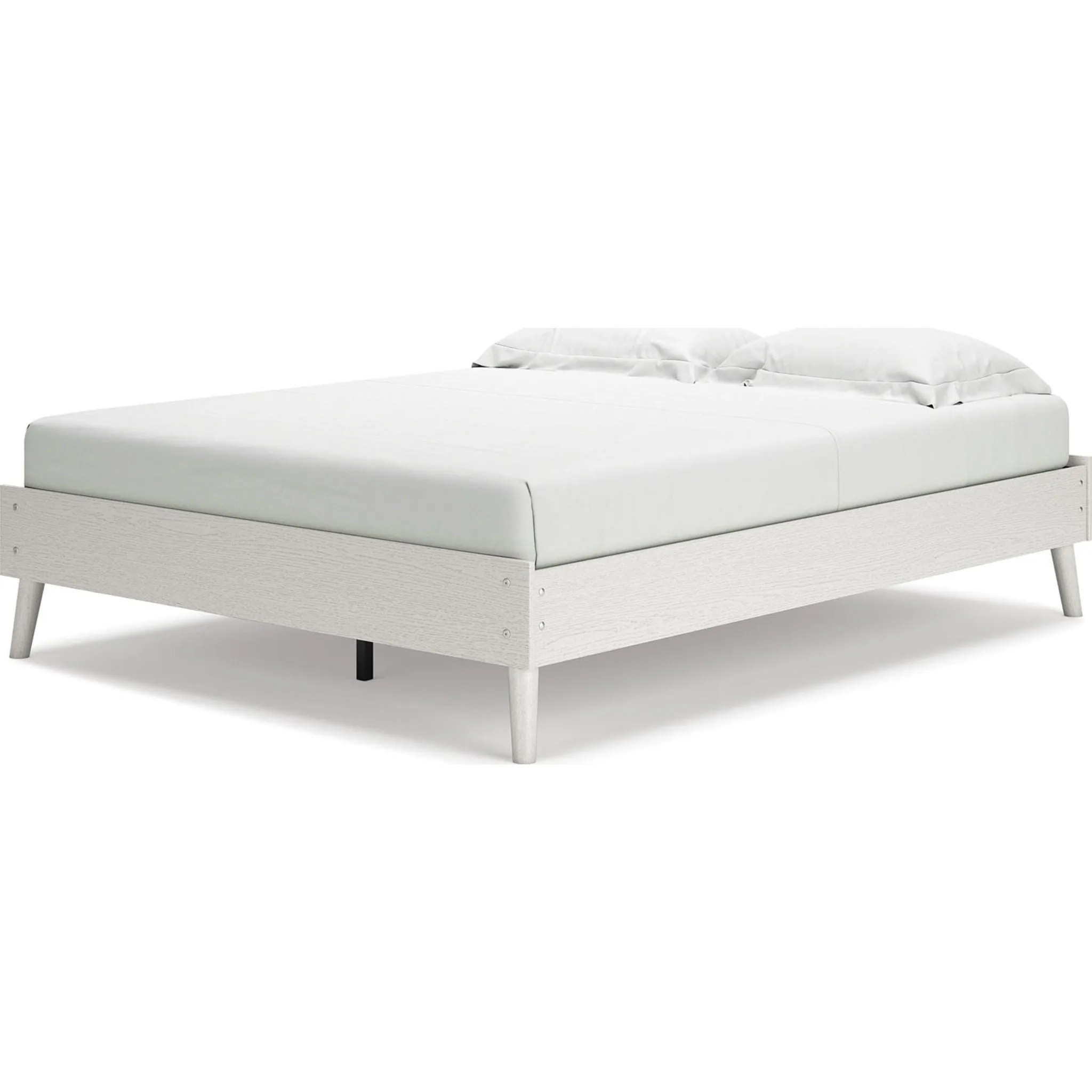 Aprilyn Queen Platform Bed - White