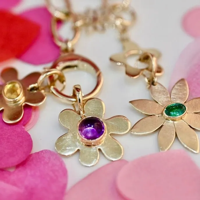 Daisy Charm with Cabochon Amethyst