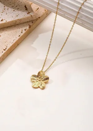 Hera 18K Gold Plated Flower Necklace