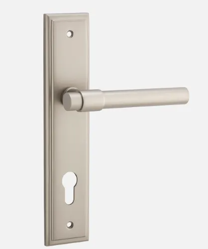 IVER HELSINKI LEVER STEPPED BACKPLATE