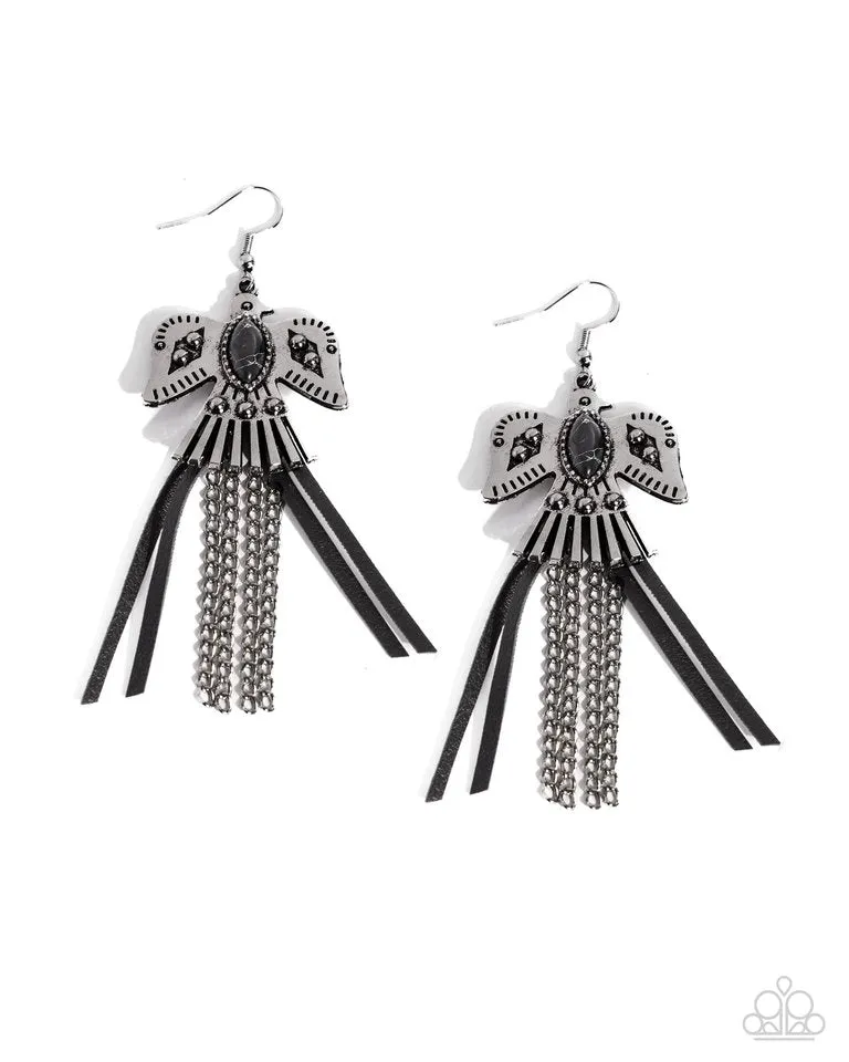 Paparazzi Earring ~ Southwestern Selfie - Black