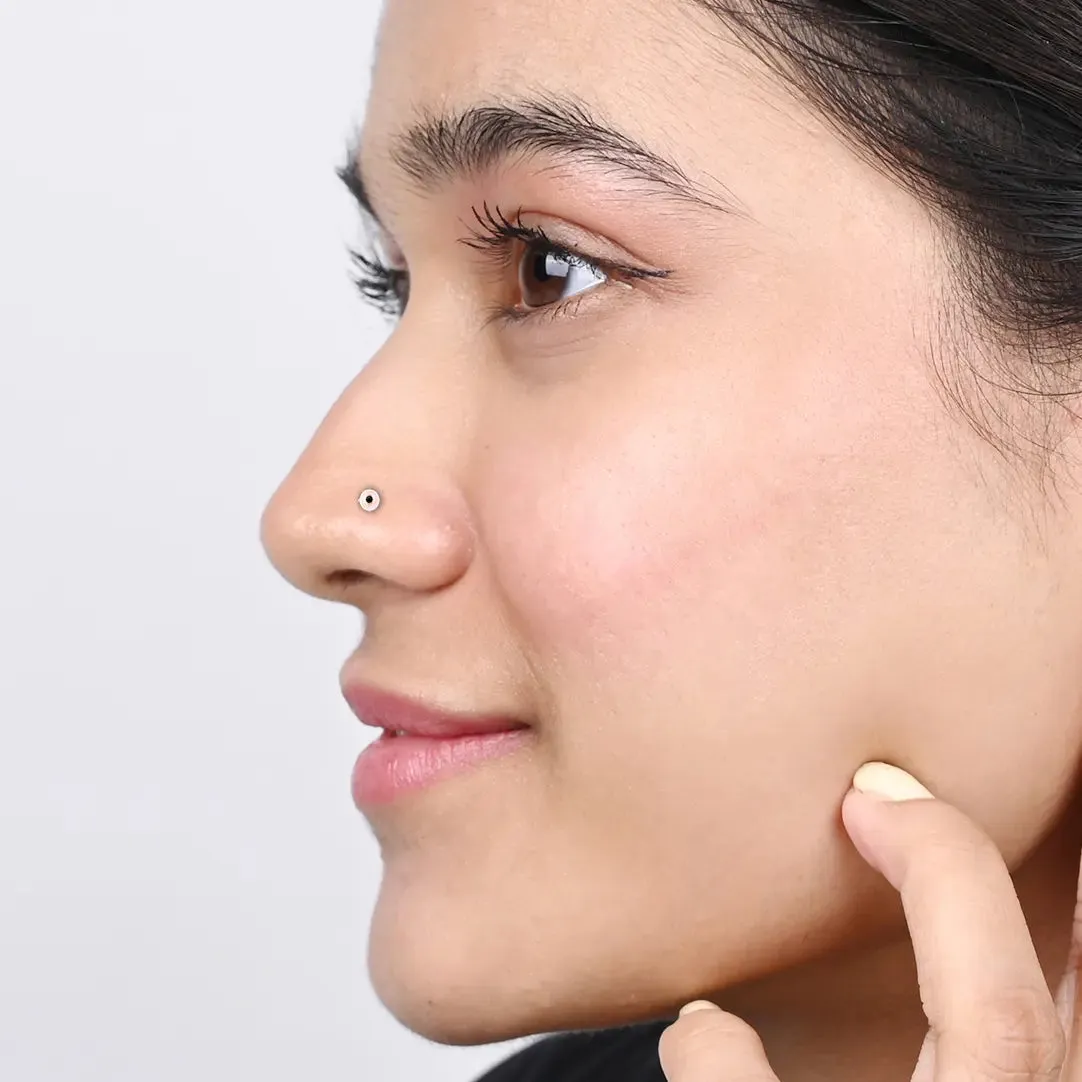 Radiance Pearl Nose Pin
