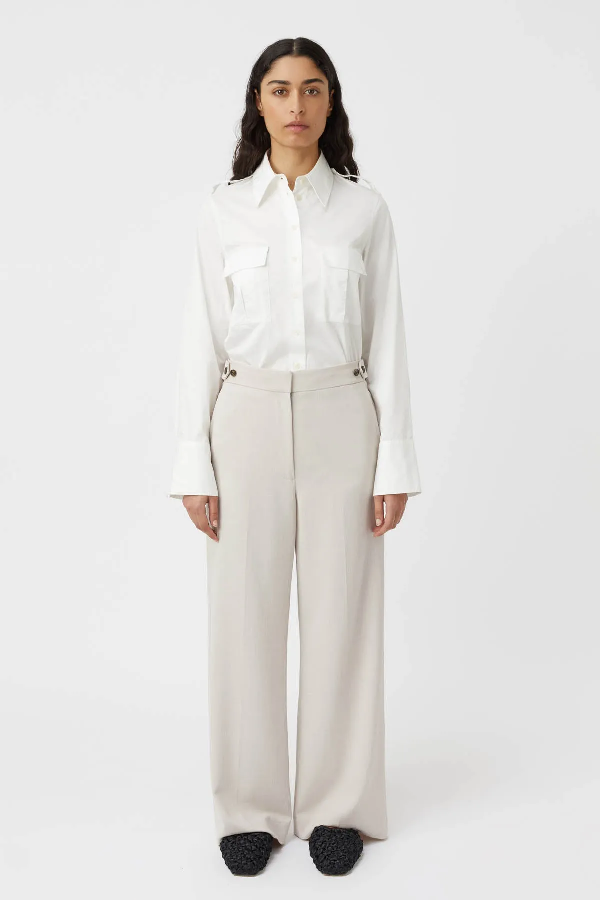 Sela Pant